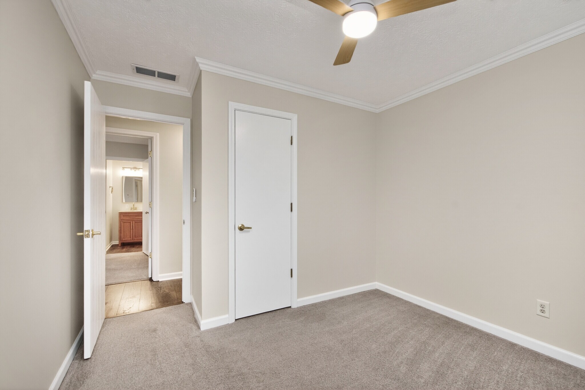 Building Photo - 11417 Washington Blvd