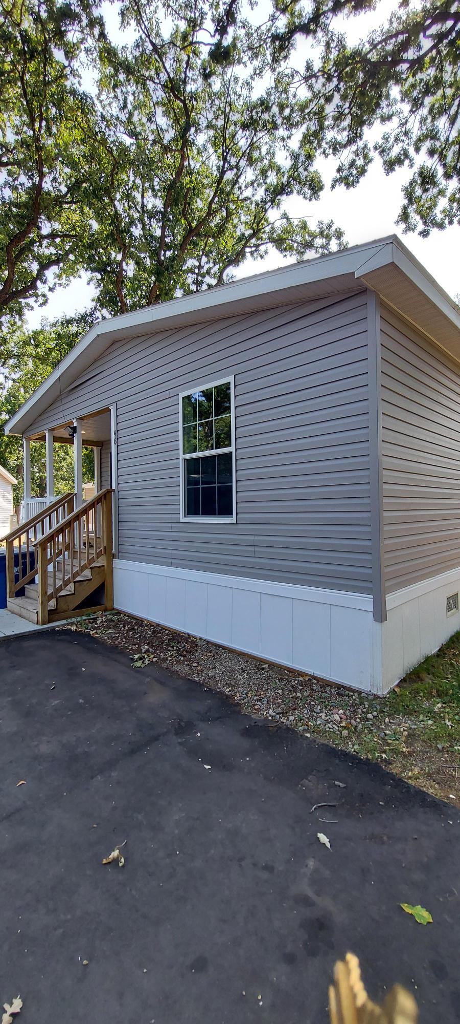 Building Photo - 46 Joymar Dr