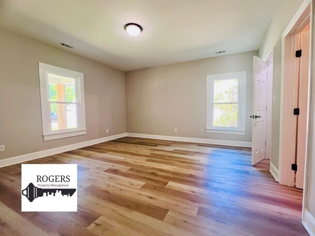 Building Photo - Four BR Available in Creedmoor