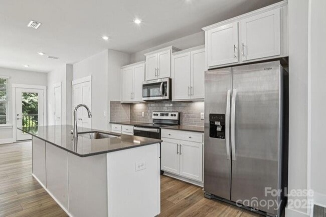 Building Photo - 4375 Raleigh St