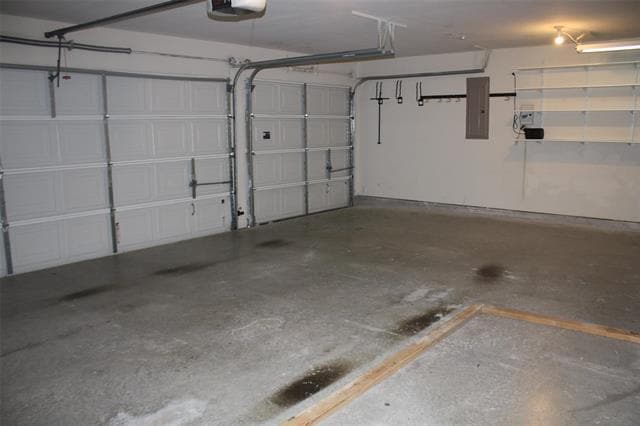 Building Photo - 11198 Snyder Dr
