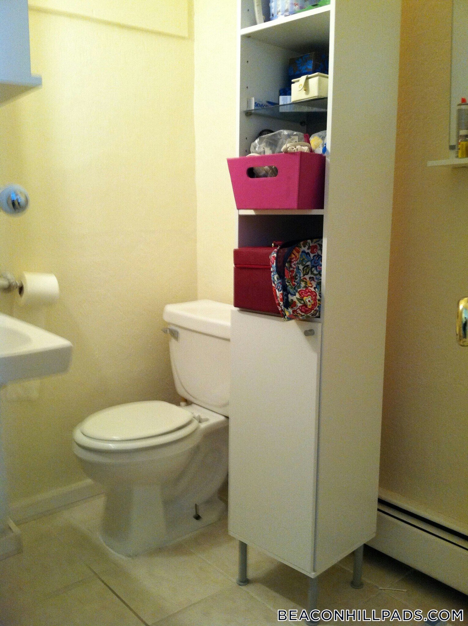 Building Photo - 40 Anderson St