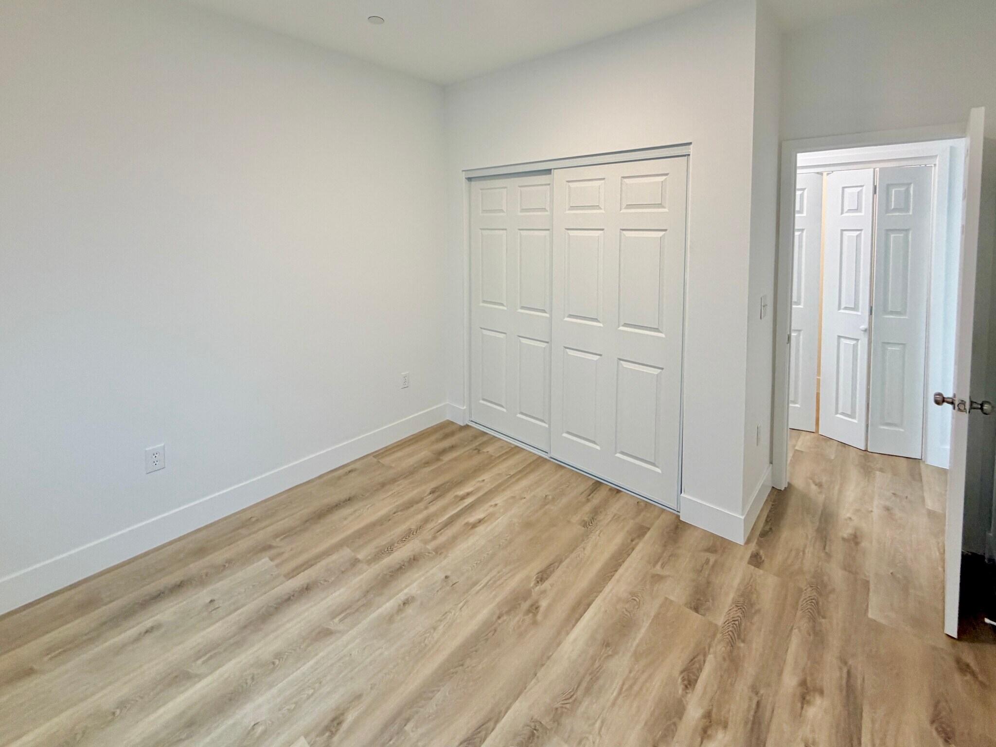 Building Photo - 6989 Del Rosa Ave