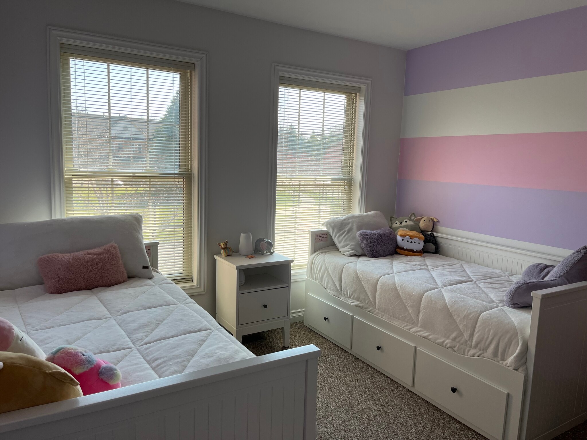 Building Photo - 5748 Hampshire Ln