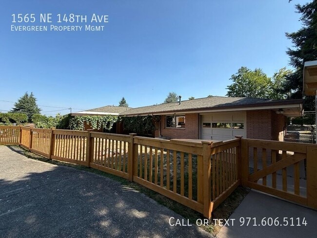 Building Photo - 1565 NE 148th Ave
