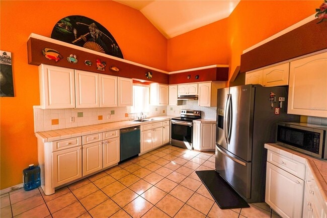 Building Photo - 7345 Brightwaters Ct