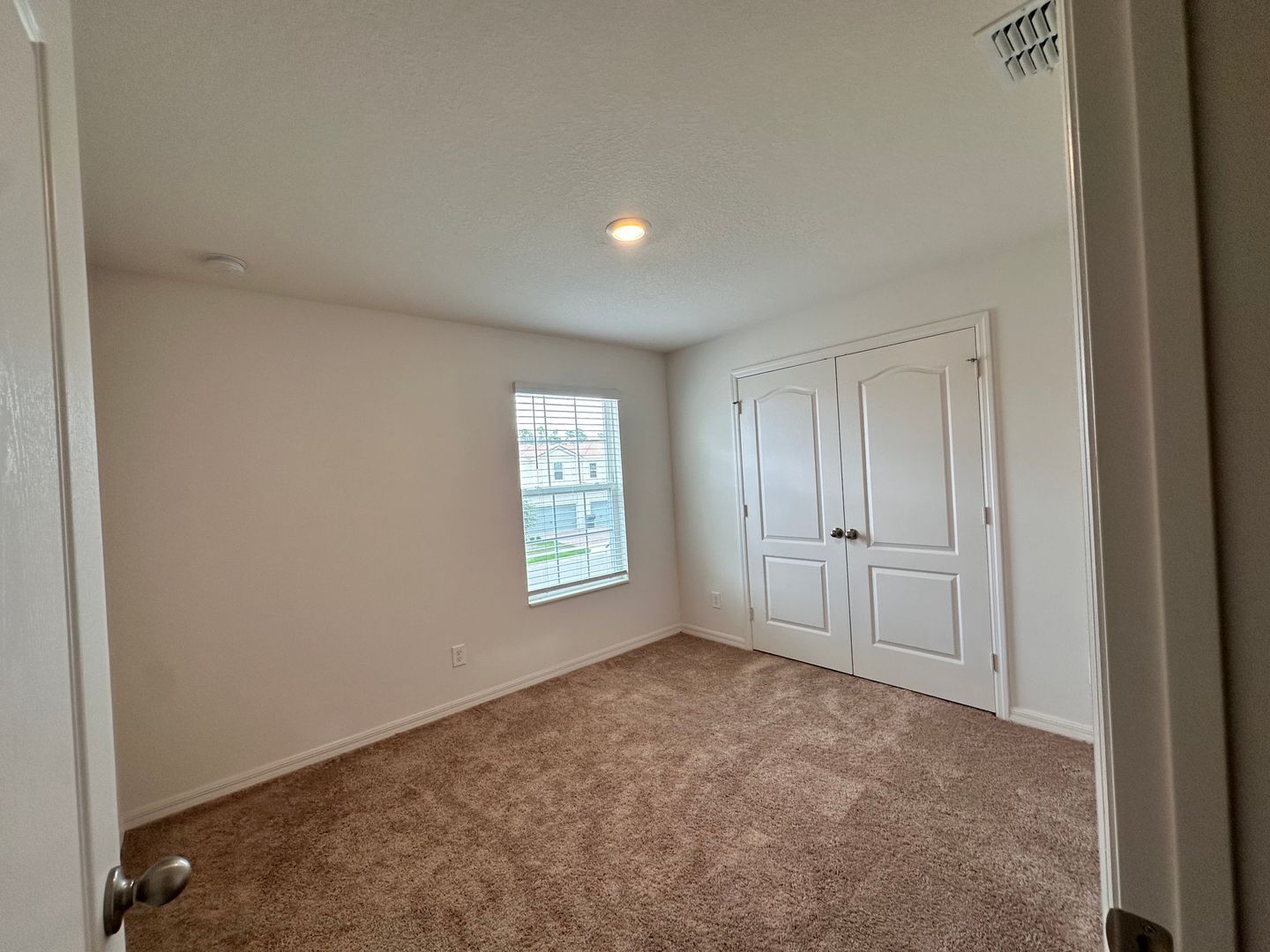 Building Photo - POINCIANA - TUSCANY PRESERVE 3BR/2.5BA TOW...