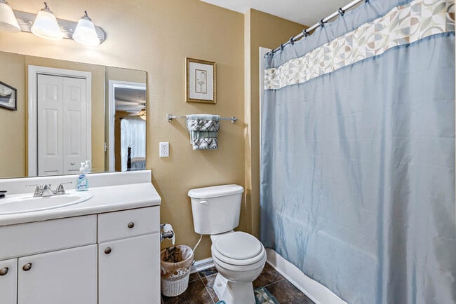 Building Photo - 3591 Kernan Blvd S