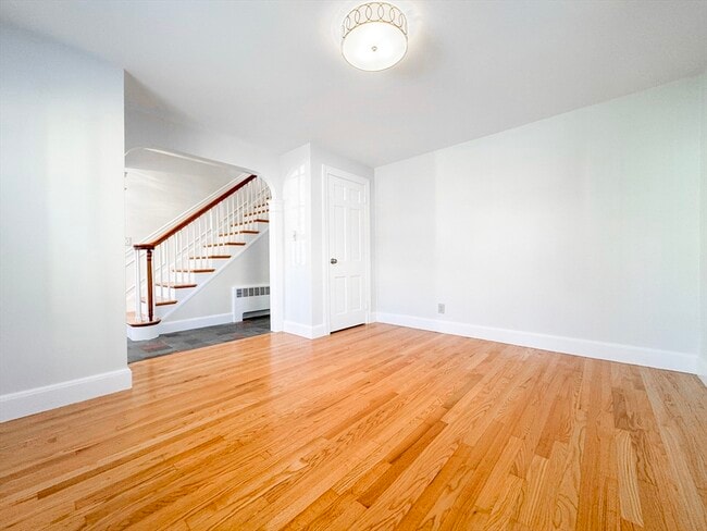 Building Photo - 40 Walter St