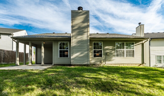 Building Photo - 10513 Blue Springs Ln