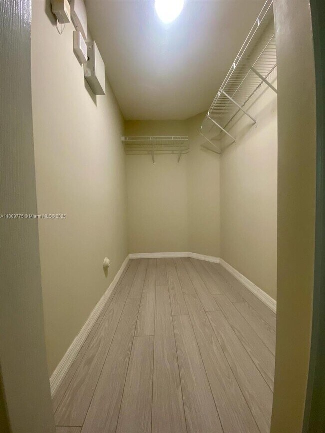 Building Photo - 22921 SW 88th Pl