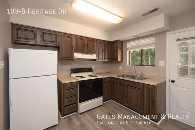 Building Photo - 100-B Heritage Dr-