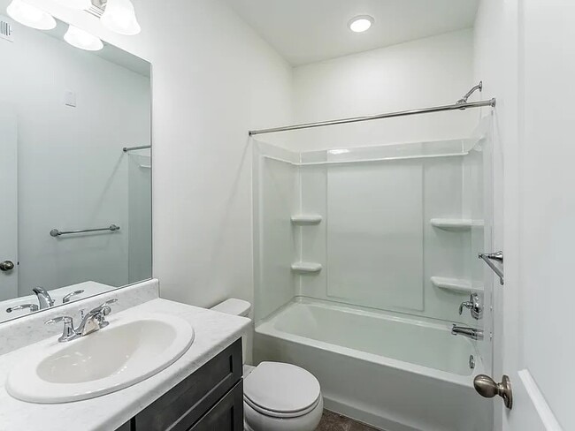Building Photo - 8362 S Iris Lumi Ln