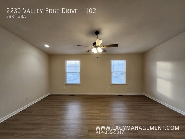 Building Photo - 2230 Valley Edge Dr