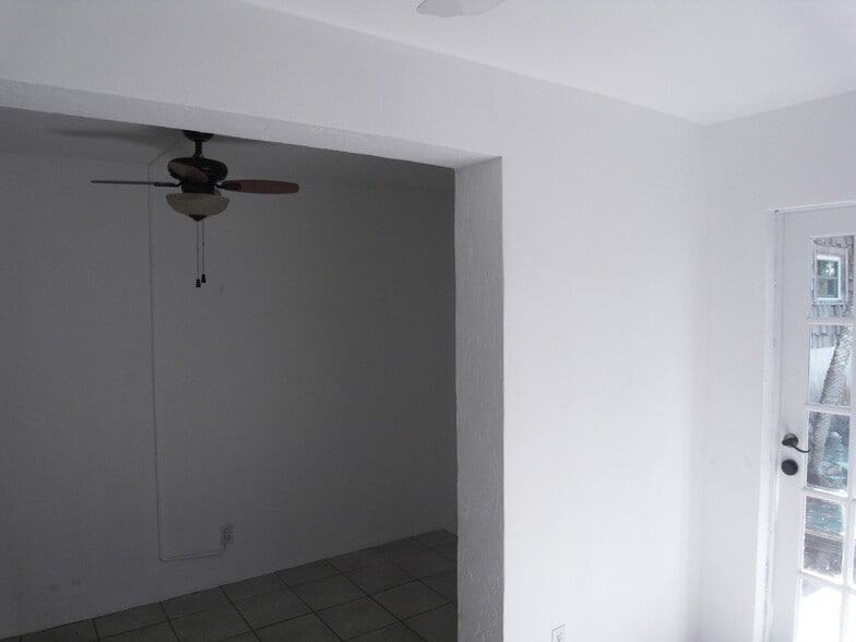 Building Photo - 1228 Trail Terrace Dr