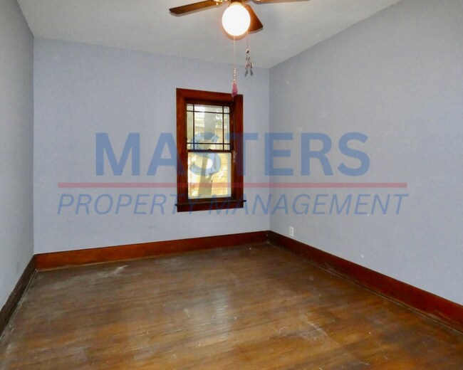 Building Photo - 524 E Hudson St