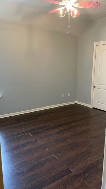 Building Photo - 6719 Emerald Shire Ln