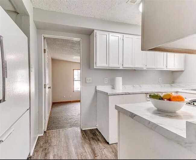 Building Photo - Charming & Refreshed 4 Bed / 1 Bath Home in Midwest City – $1,450/mo