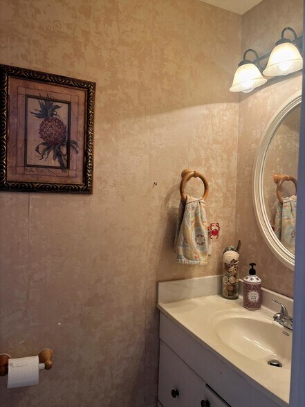 Building Photo - 5500 Ocean Shore Blvd