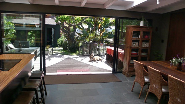 indoor outdoor - 11818 Pacific Ave