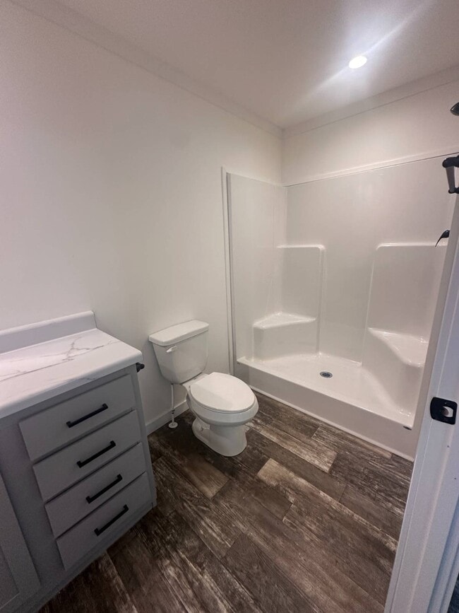 Building Photo - 7865 W Hwy 40