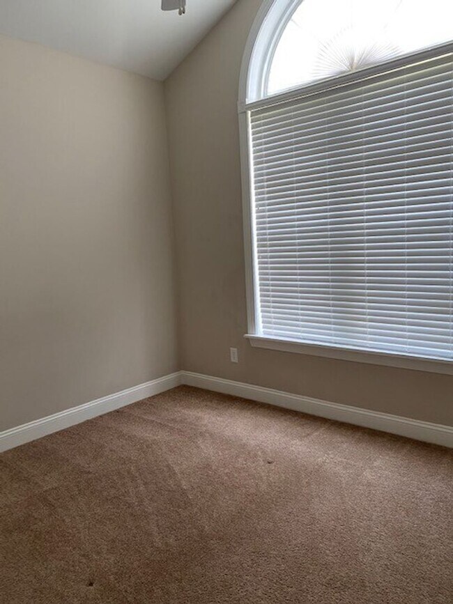 Building Photo - Magnolia Greens - Leland