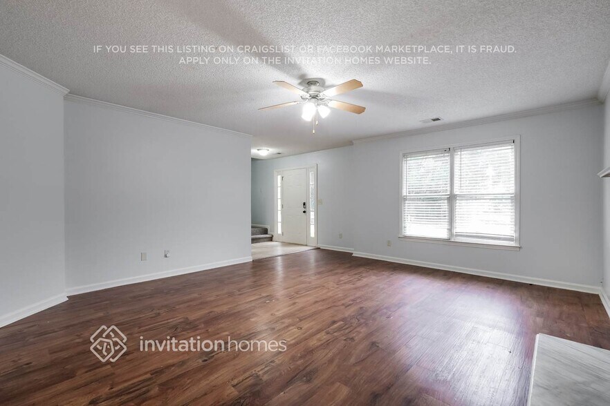 Building Photo - 175 Park Meadows Dr SW