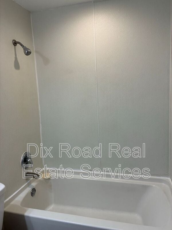 Building Photo - 7106 Lunceford Dr