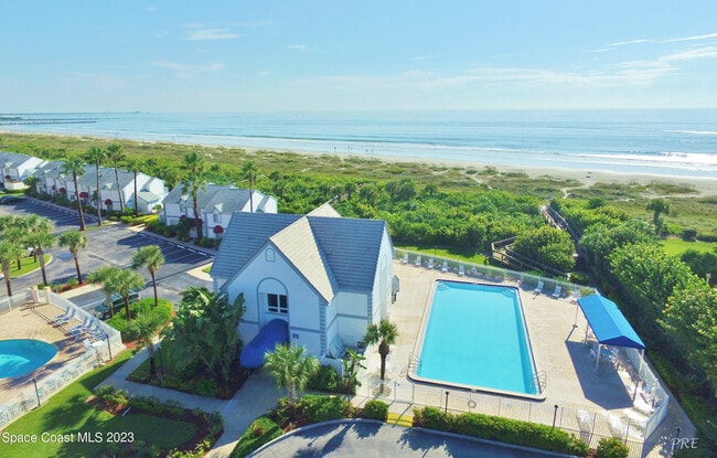 Building Photo - 1000 Ocean Park Ln