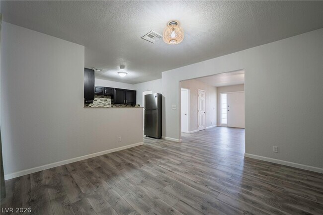 Building Photo - 343 Tungsten St