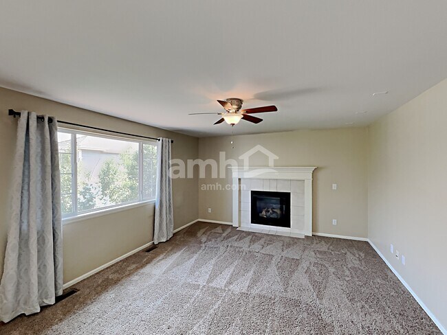 Building Photo - 12758 Espera Way