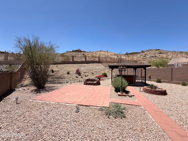 Building Photo - 15844 S 23rd Pl