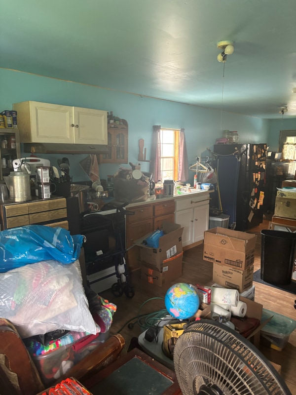 Building Photo - 11711 Bluebird Dr