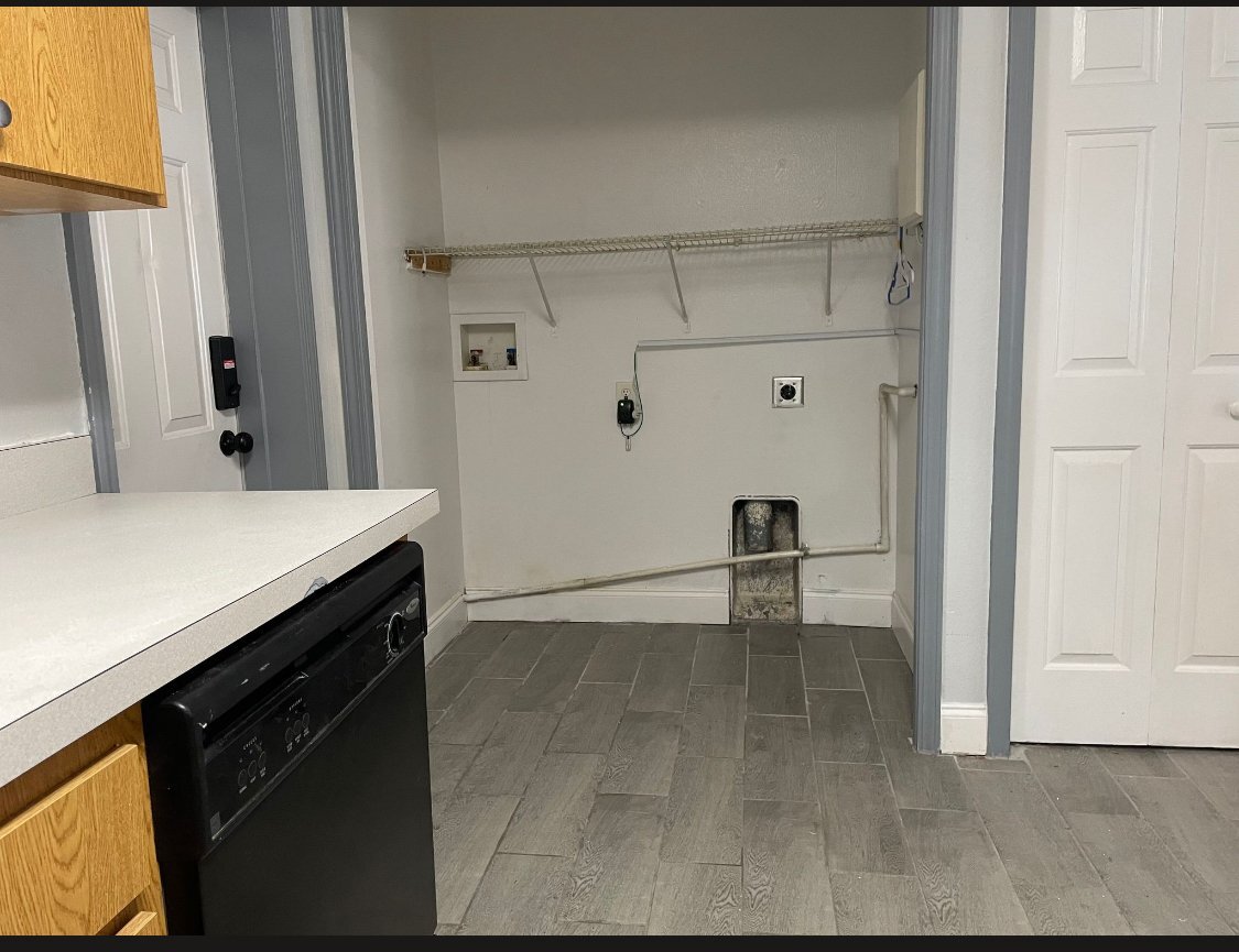 Building Photo - 5226 Orange Ave