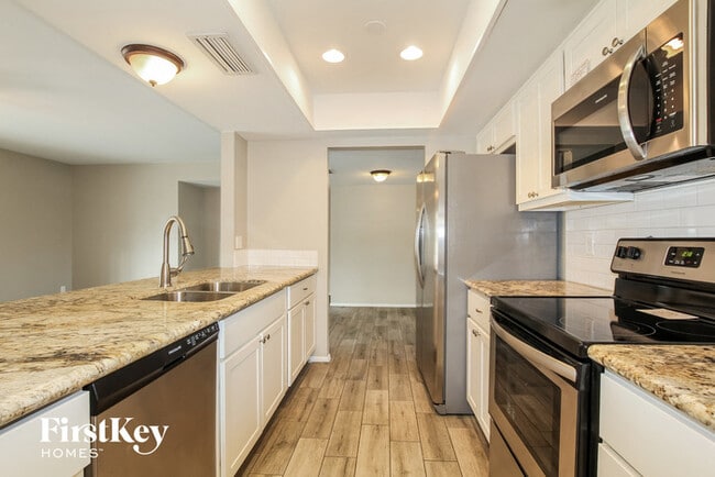 Building Photo - 15234 N 51st Dr