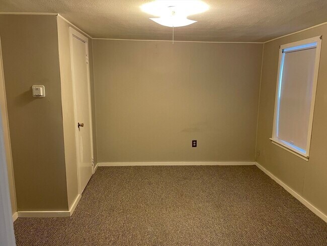 Building Photo - 126 Lowell St