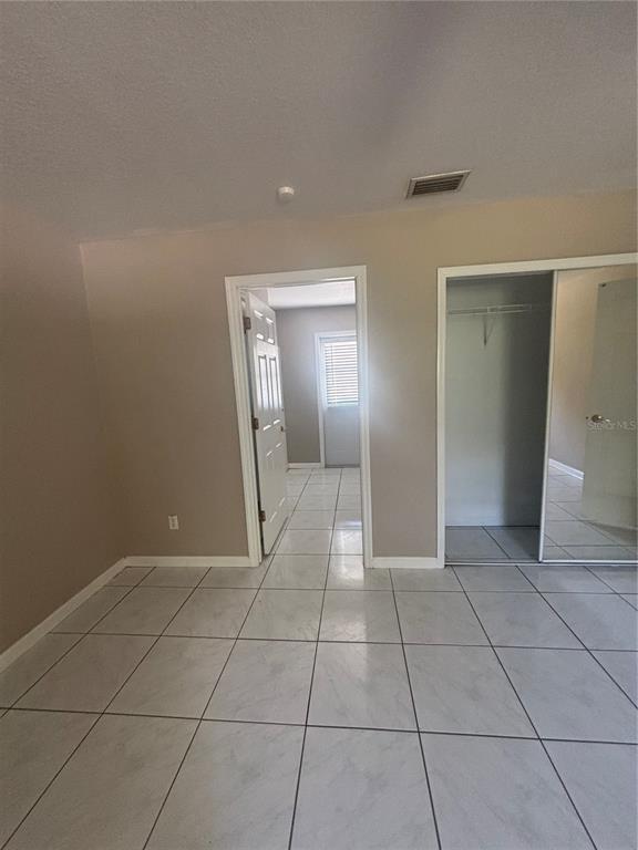 Building Photo - 510 S Cedar Ave