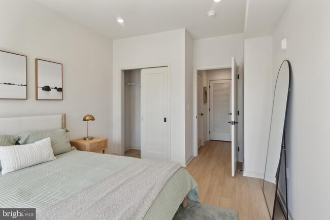 Building Photo - 1775 N American St