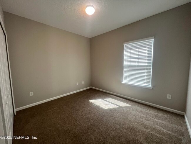 Building Photo - 4990 Key Lime Dr