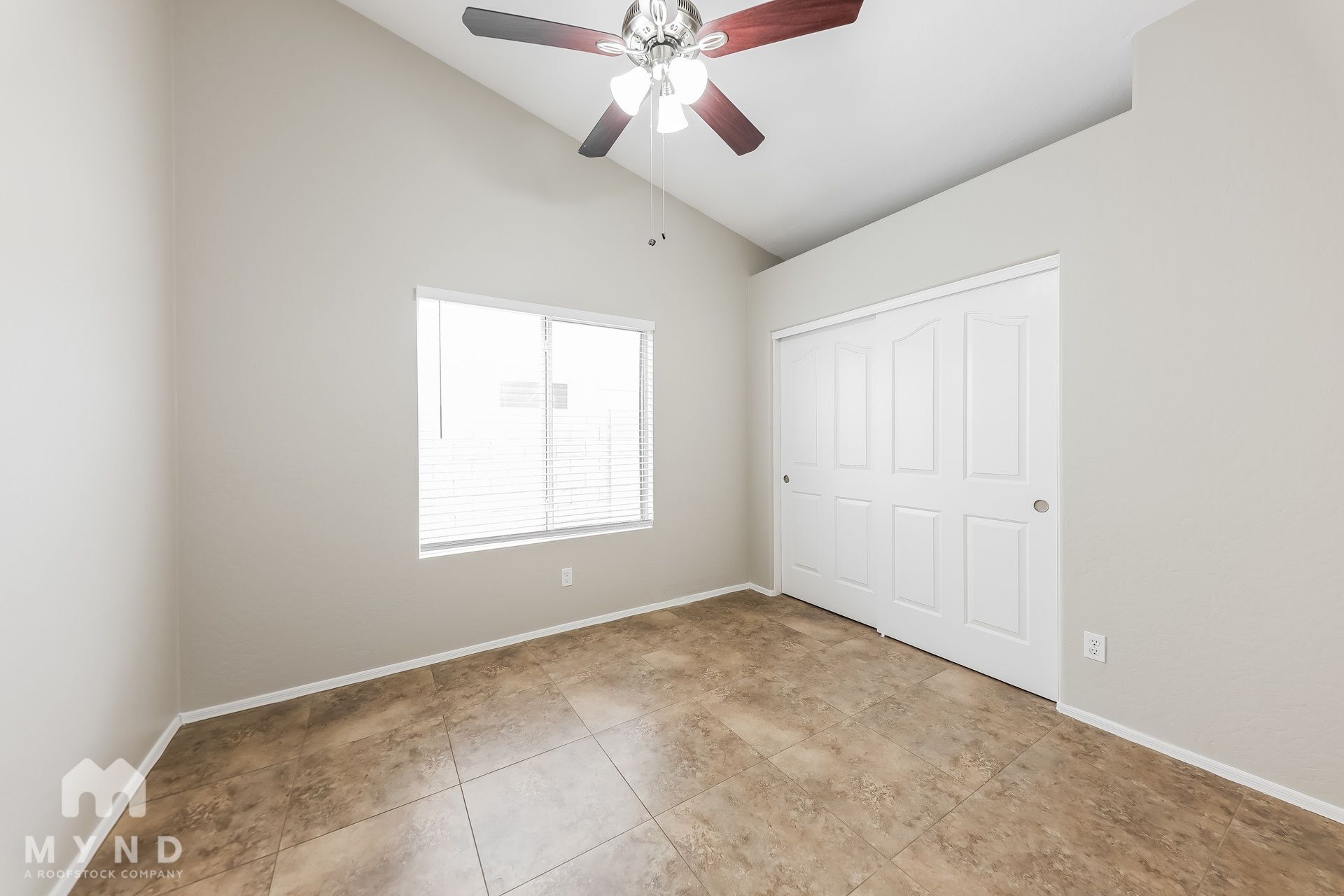 Building Photo - 3040 N Silverado