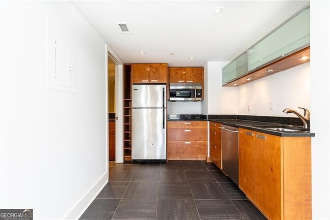 Building Photo - 199 14th St NE