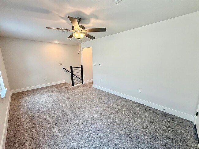 Building Photo - 15705 Oglethorpe Dr