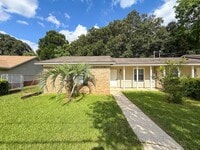 Building Photo - 1035 Peakview Dr