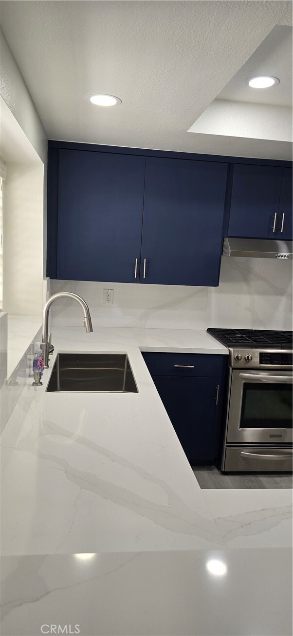 Building Photo - 840 N Harbor Blvd