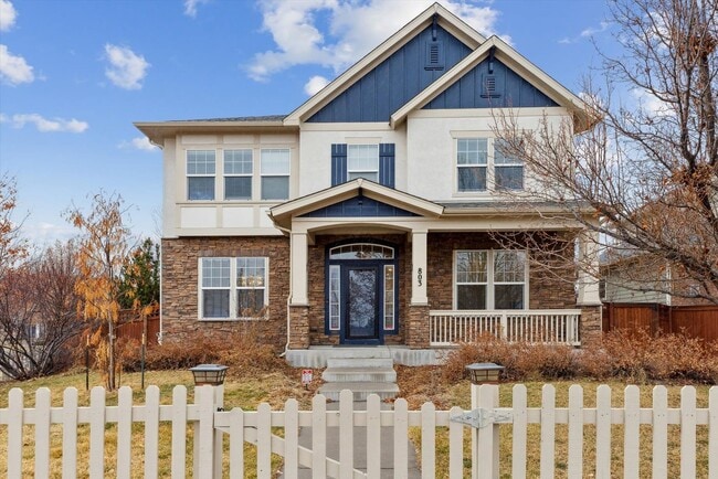 Primary Photo - Luxury Home For Rent in Lowry