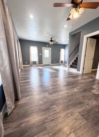 Building Photo - 408 Ave