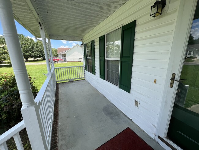 Building Photo - 87 Willow Pond Ct