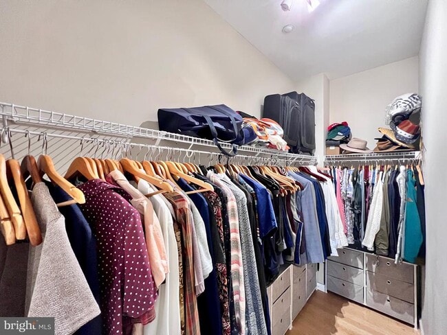 Building Photo - 2410 17th St NW