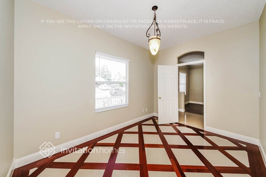 Building Photo - 6595 Addie Ave