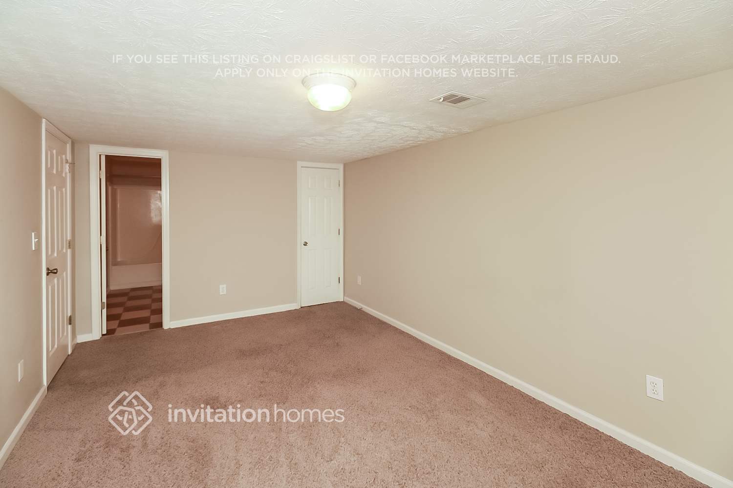 Building Photo - 48 Fenwick Ct